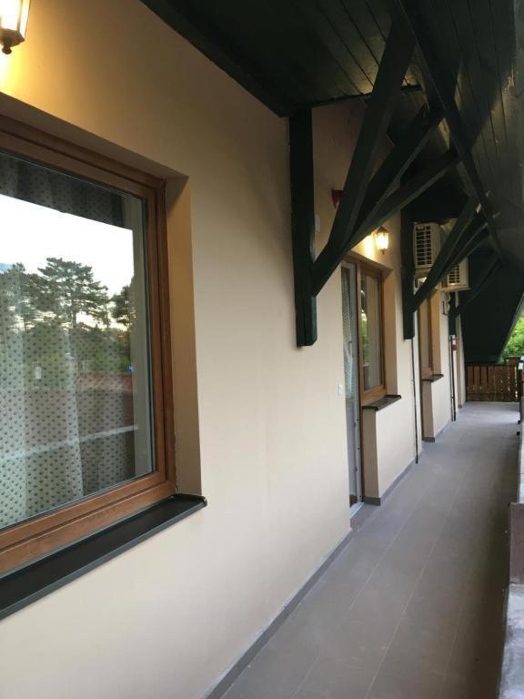 Fenyves Hotel Balatonfenyves Ngoại thất bức ảnh