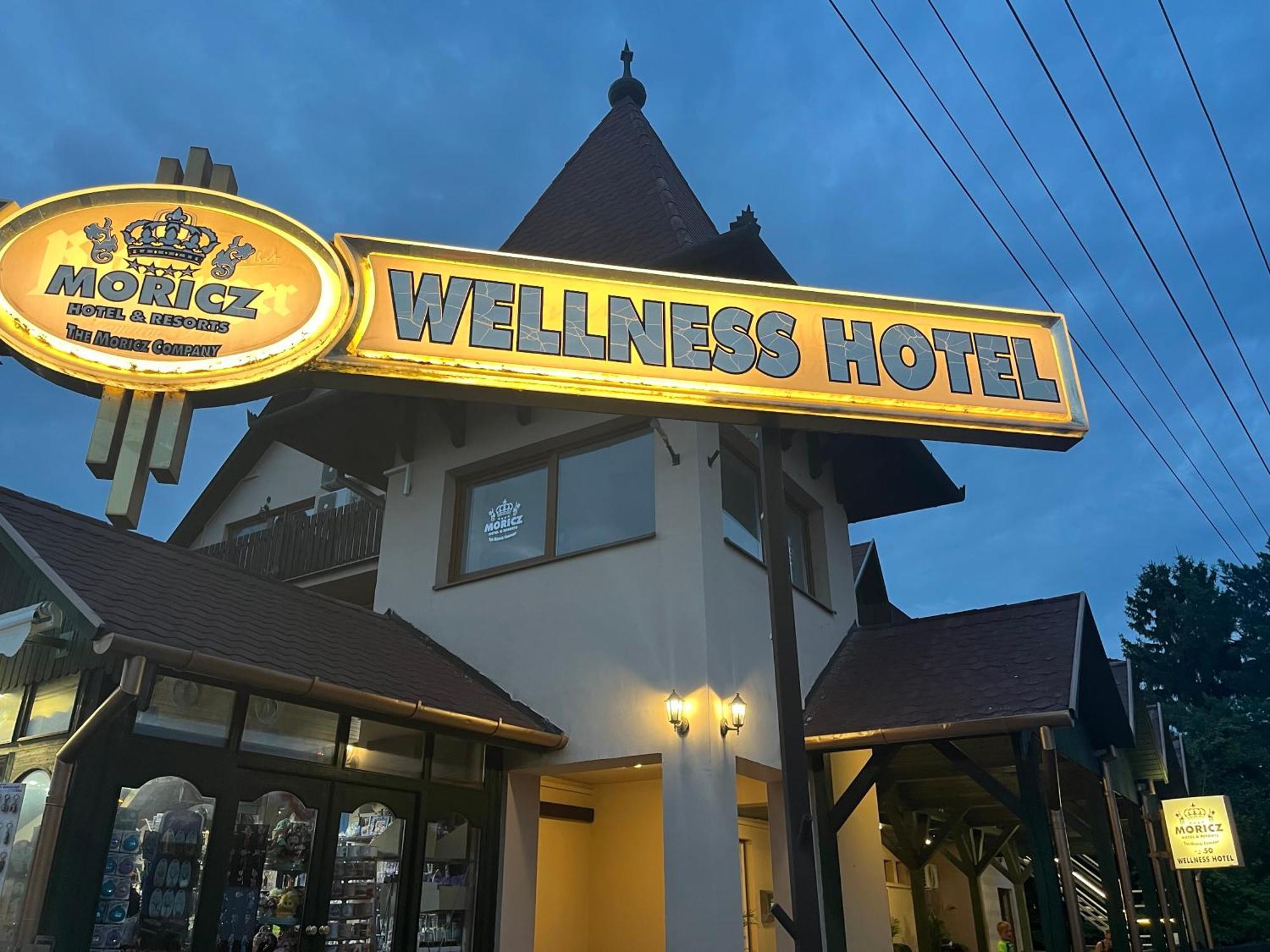Fenyves Hotel Balatonfenyves Ngoại thất bức ảnh